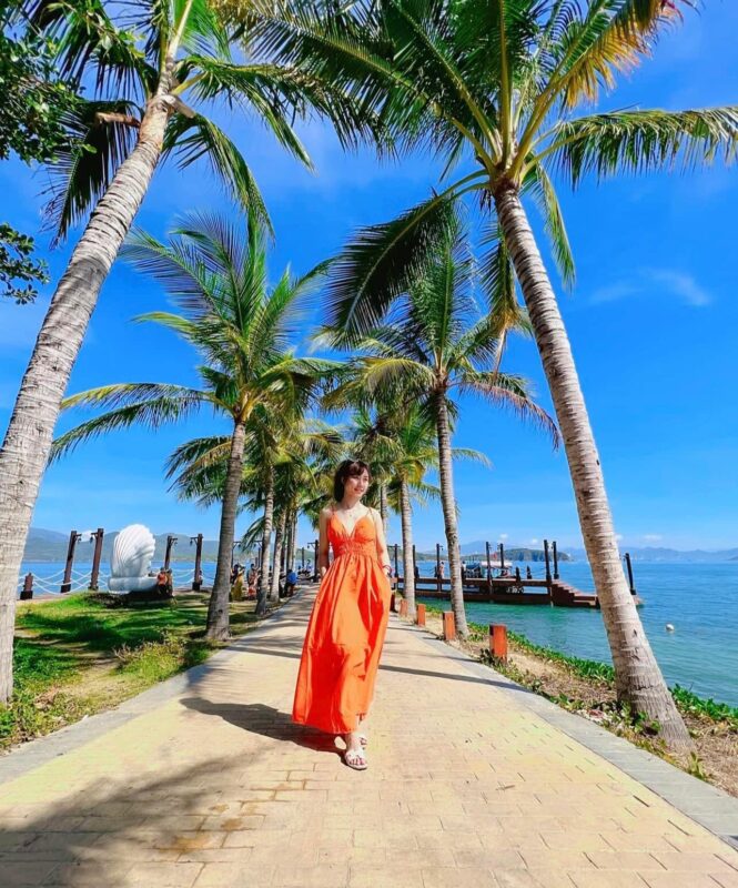 Địa điểm du lịch Nha Trang - Hòn Tằm 2