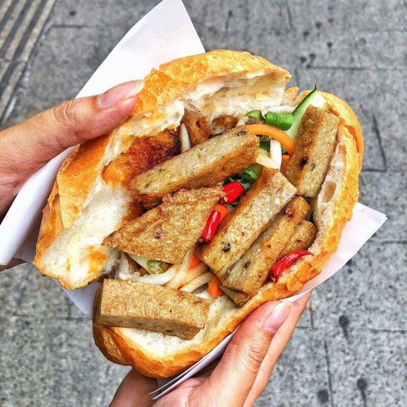 banh my cha ca